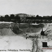 DEMIJNSTREEK-Boogbrug-mijnspoor-over-Bruinkoolweg-3